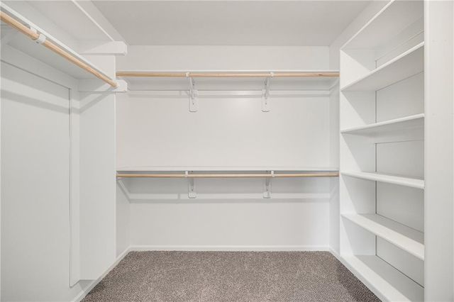 502 Foxglove Lane, Raymore, MO 64083