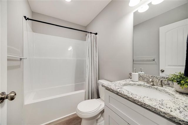 502 Foxglove Lane, Raymore, MO 64083