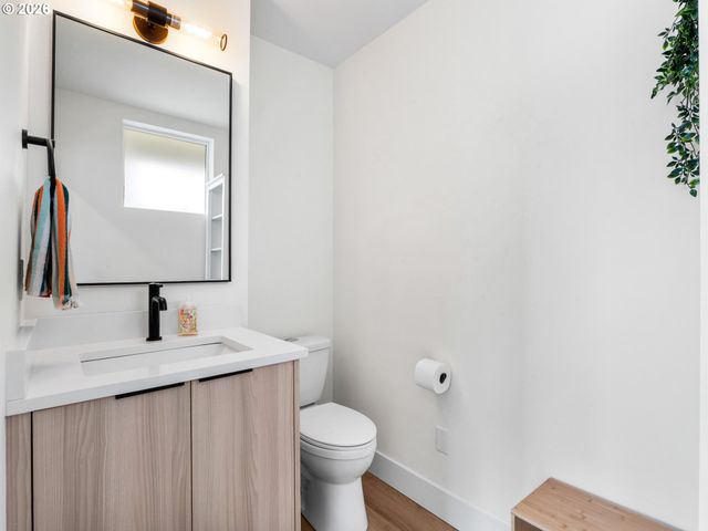 5277 N OBERLIN St 1, Portland, OR 97203