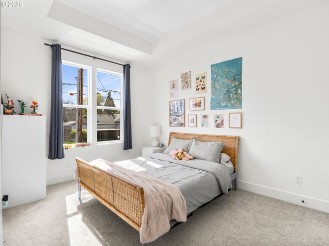 5277 N OBERLIN St 1, Portland, OR 97203