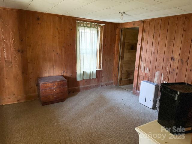 271 Sunnybrook Drive, Spruce Pine, NC 28777