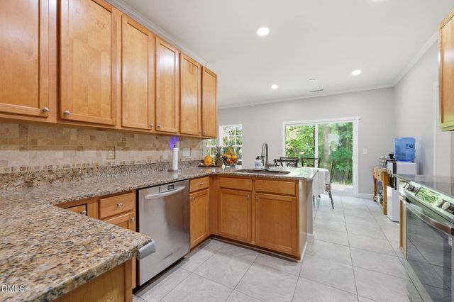 105 Little Meadow Court, Holly Springs, NC 27540