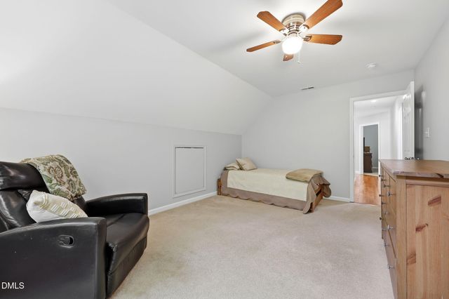 105 Little Meadow Court, Holly Springs, NC 27540