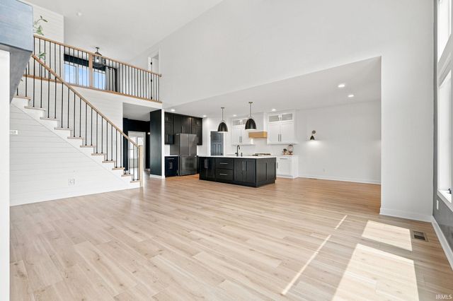 576 Sandringham Pass, Fort Wayne, IN 46845