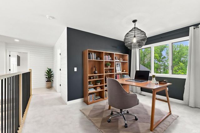 576 Sandringham Pass, Fort Wayne, IN 46845