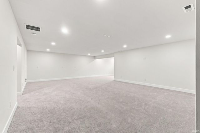 576 Sandringham Pass, Fort Wayne, IN 46845