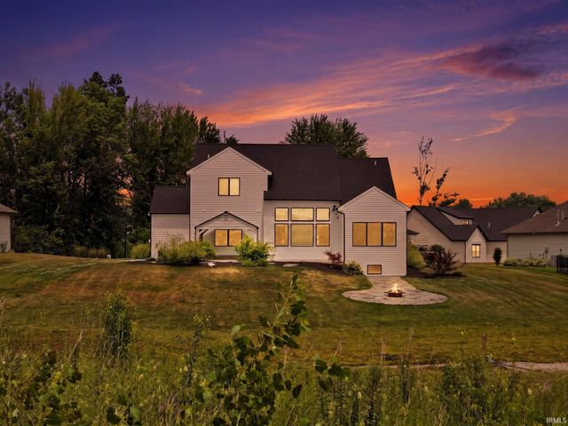 576 Sandringham Pass, Fort Wayne, IN 46845