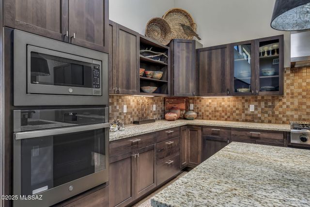 52 Burruel Street, Tubac, AZ 85646