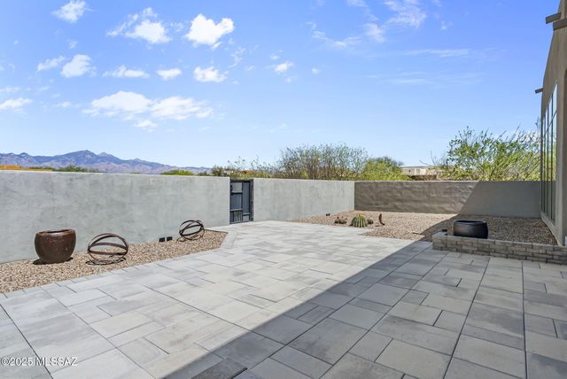 52 Burruel Street, Tubac, AZ 85646