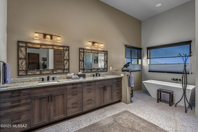 52 Burruel Street, Tubac, AZ 85646