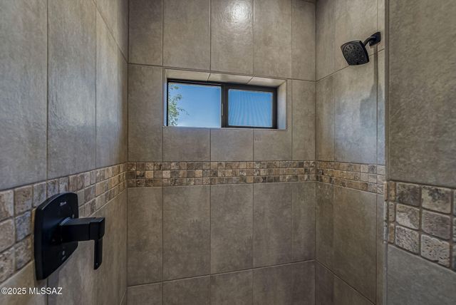 52 Burruel Street, Tubac, AZ 85646