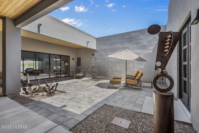 52 Burruel Street, Tubac, AZ 85646