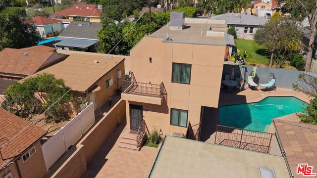 13847 Gilmore Street, Van Nuys (los Angeles), CA 91401