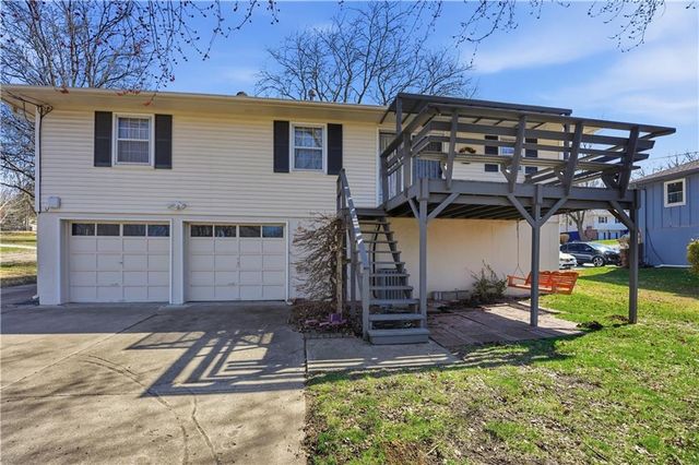 2322 N 74th Street, Kansas City, KS 66109