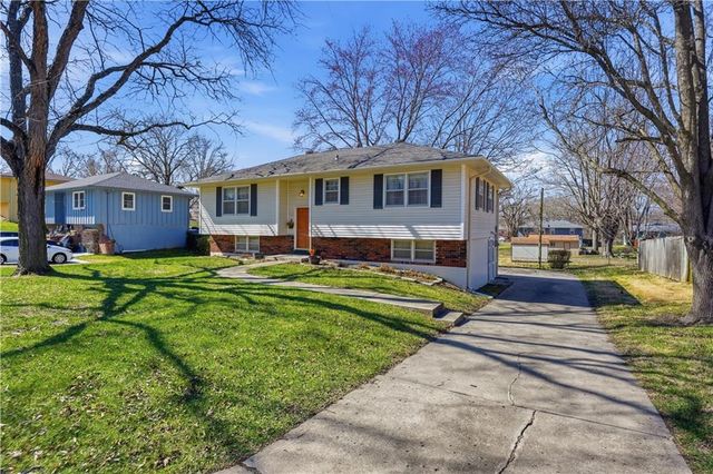 2322 N 74th Street, Kansas City, KS 66109