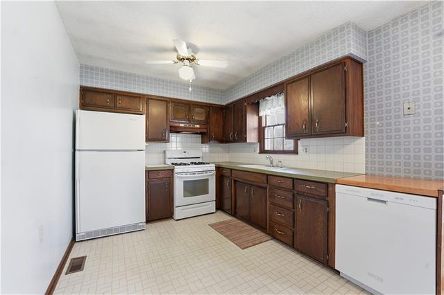 2322 N 74th Street, Kansas City, KS 66109