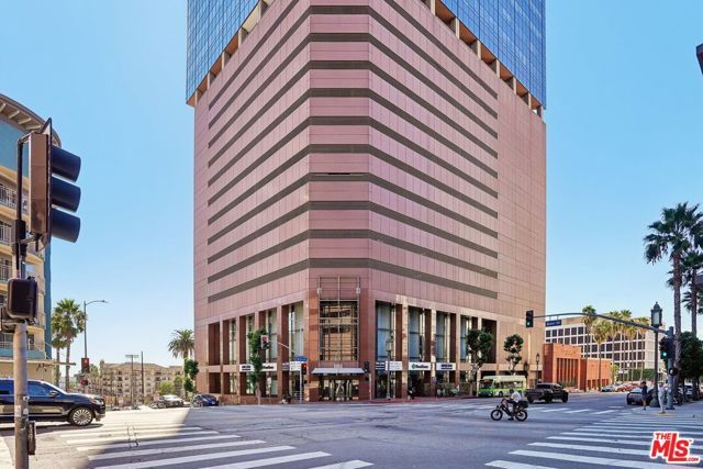 1100 Wilshire Boulevard 1804, Los Angeles, CA 90017