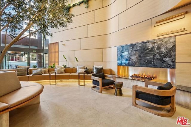 1100 Wilshire Boulevard 1804, Los Angeles, CA 90017