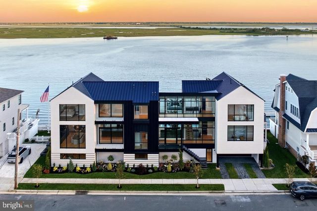 8807 FULTON AVE, Margate City, NJ 08402
