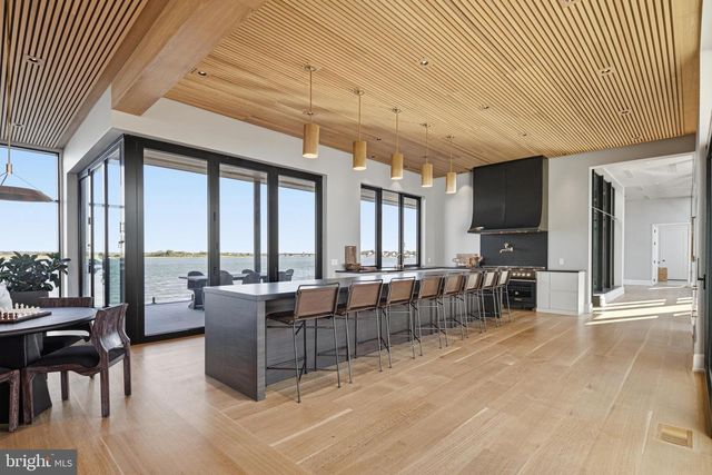 8807 FULTON AVE, Margate City, NJ 08402