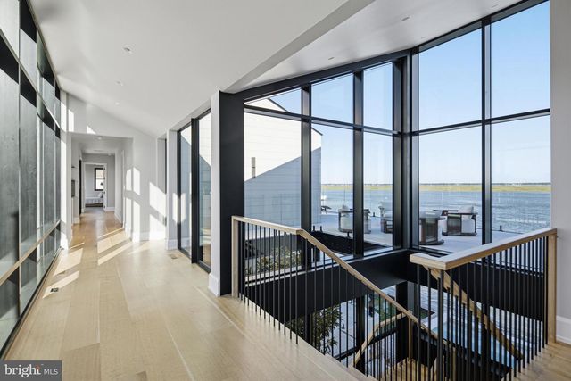 8807 FULTON AVE, Margate City, NJ 08402