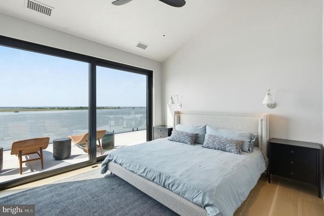 8807 FULTON AVE, Margate City, NJ 08402