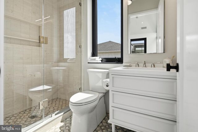 8807 FULTON AVE, Margate City, NJ 08402