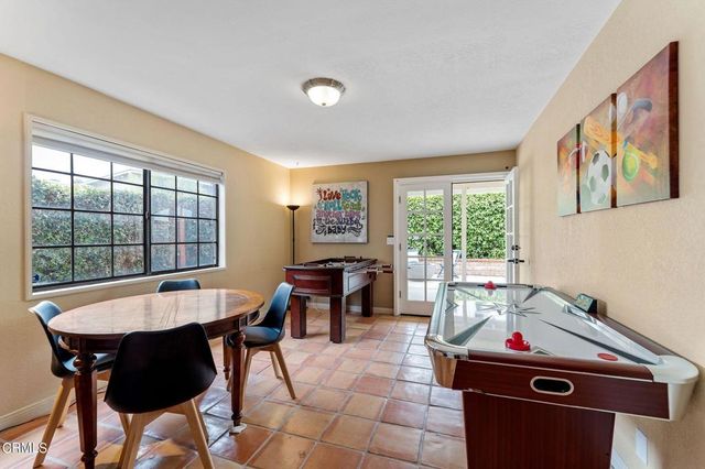 4850 Amalfi Way, Oxnard, CA 93035