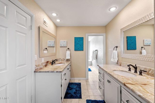 4850 Amalfi Way, Oxnard, CA 93035