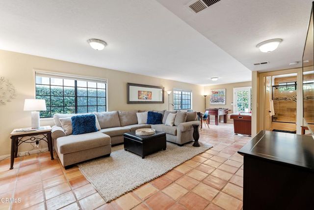 4850 Amalfi Way, Oxnard, CA 93035