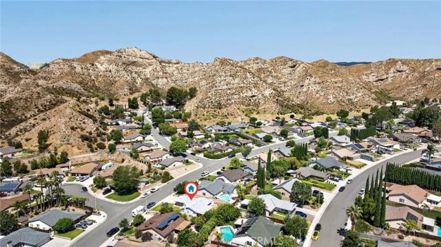 30300 Jasmine Valley, Canyon Country, CA 91387