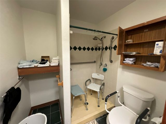 116 Shore Front DR, Bastrop, TX 78602