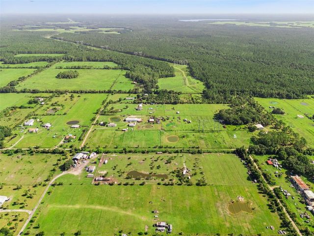 345 TROTTING TRAIL, Osteen, FL 32764