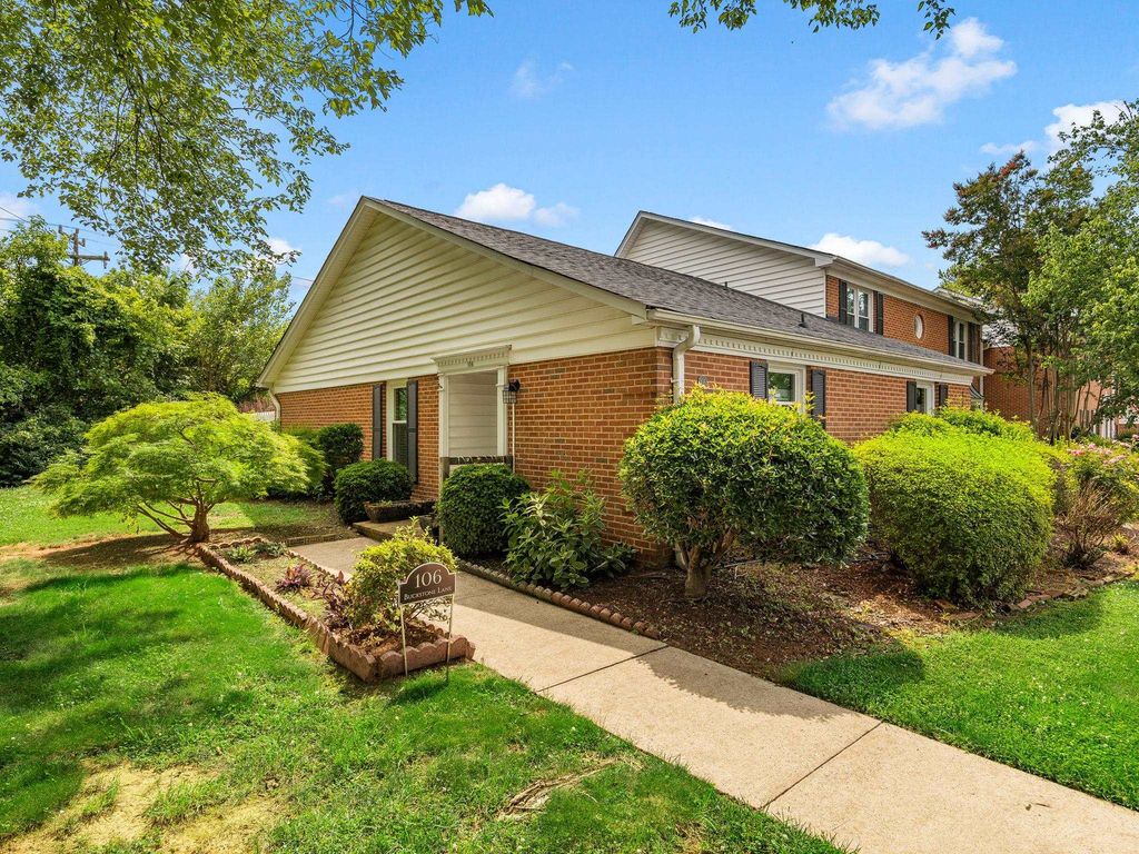 106 Buckstone Lane, Spartanburg, SC 29307