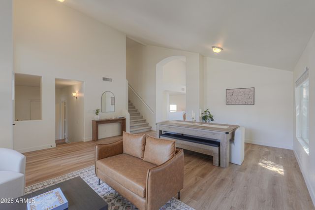 4266 E MILLBRAE Lane, Gilbert, AZ 85234