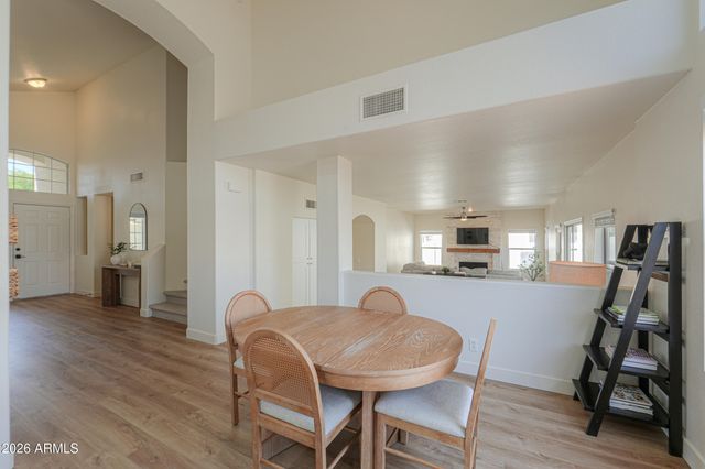 4266 E MILLBRAE Lane, Gilbert, AZ 85234