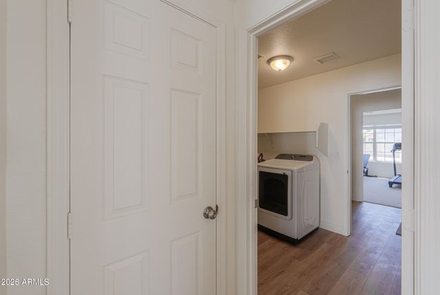 4266 E MILLBRAE Lane, Gilbert, AZ 85234