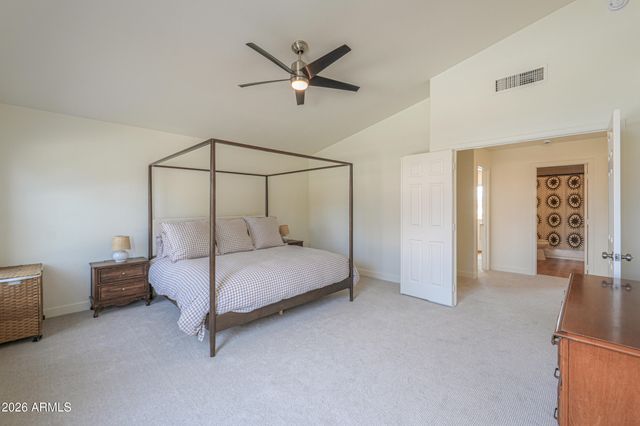 4266 E MILLBRAE Lane, Gilbert, AZ 85234