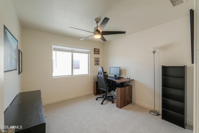 4266 E MILLBRAE Lane, Gilbert, AZ 85234