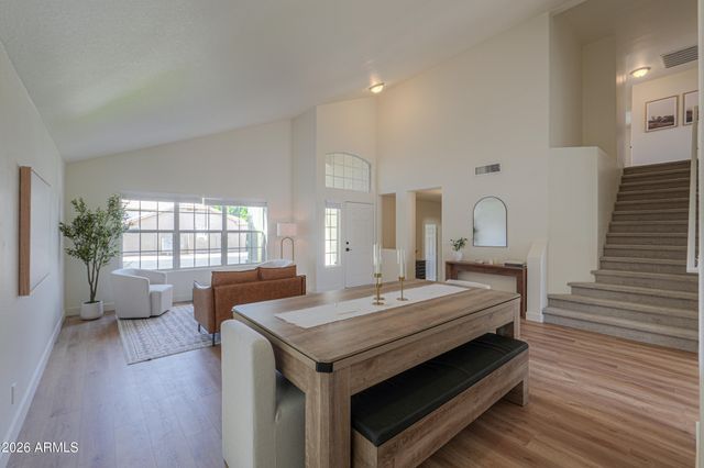 4266 E MILLBRAE Lane, Gilbert, AZ 85234