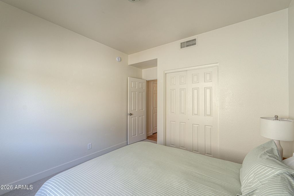 Image 28 of property listing at 4266 E MILLBRAE Lane, Gilbert, AZ 85234