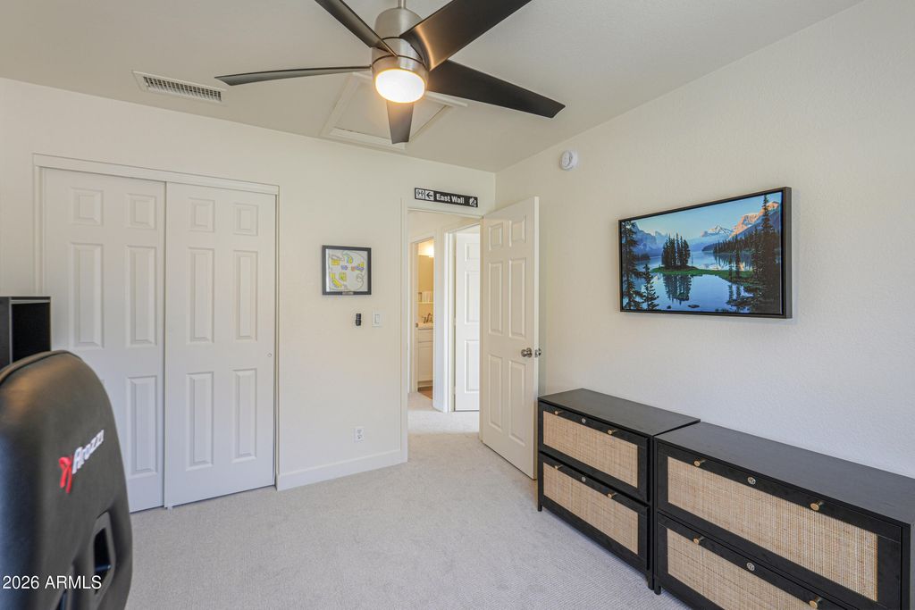 Image 56 of property listing at 4266 E MILLBRAE Lane, Gilbert, AZ 85234
