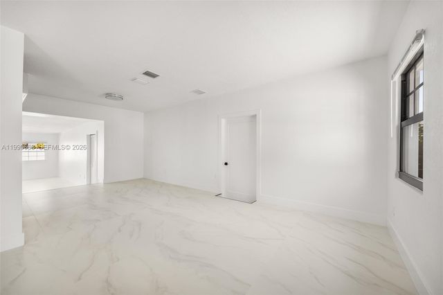 3640 SW 13th St, Miami, FL 33145