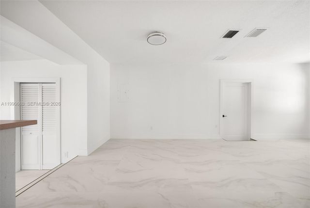 3640 SW 13th St, Miami, FL 33145