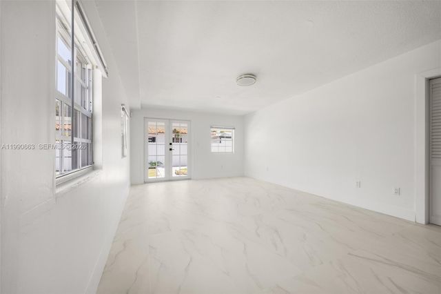 3640 SW 13th St, Miami, FL 33145