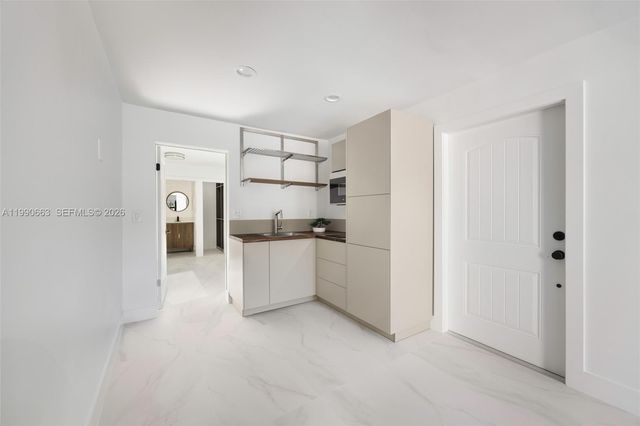 3640 SW 13th St, Miami, FL 33145