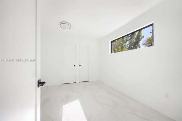 3640 SW 13th St, Miami, FL 33145