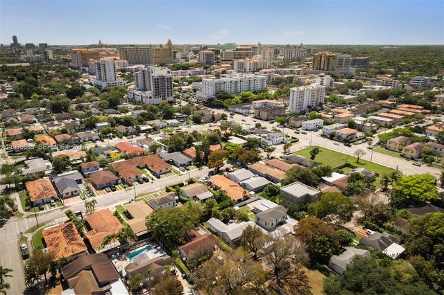 3640 SW 13th St, Miami, FL 33145