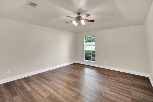 6202 Vicney Lane, Midlothian, TX 76065