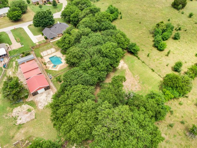 6202 Vicney Lane, Midlothian, TX 76065